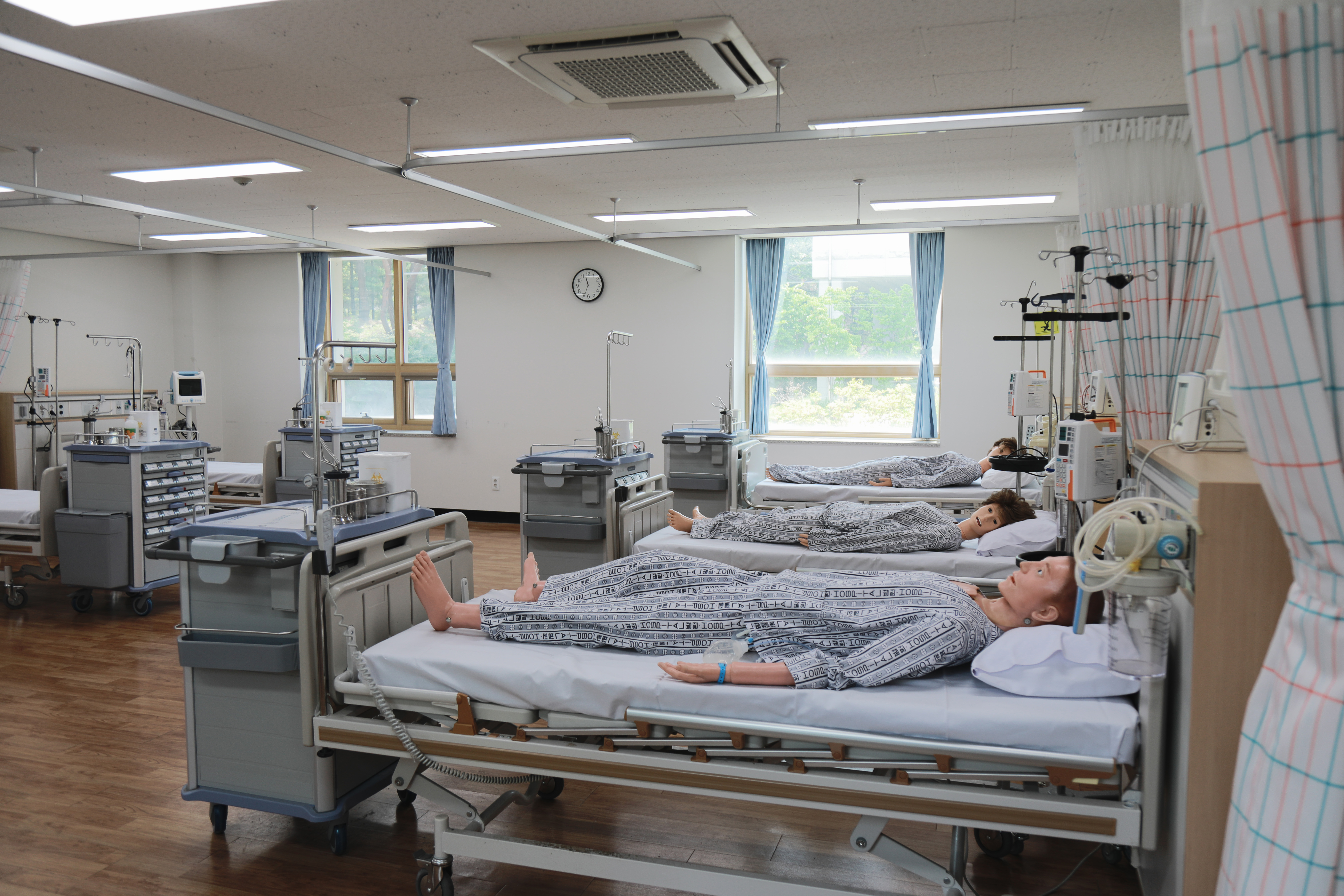 통합실습실/다인실 이미지